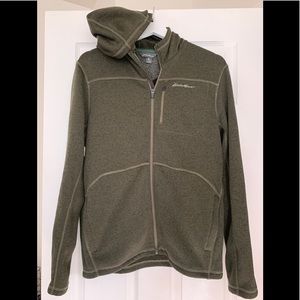Men’s Eddie Bauer fleece hooded jacket - Size M